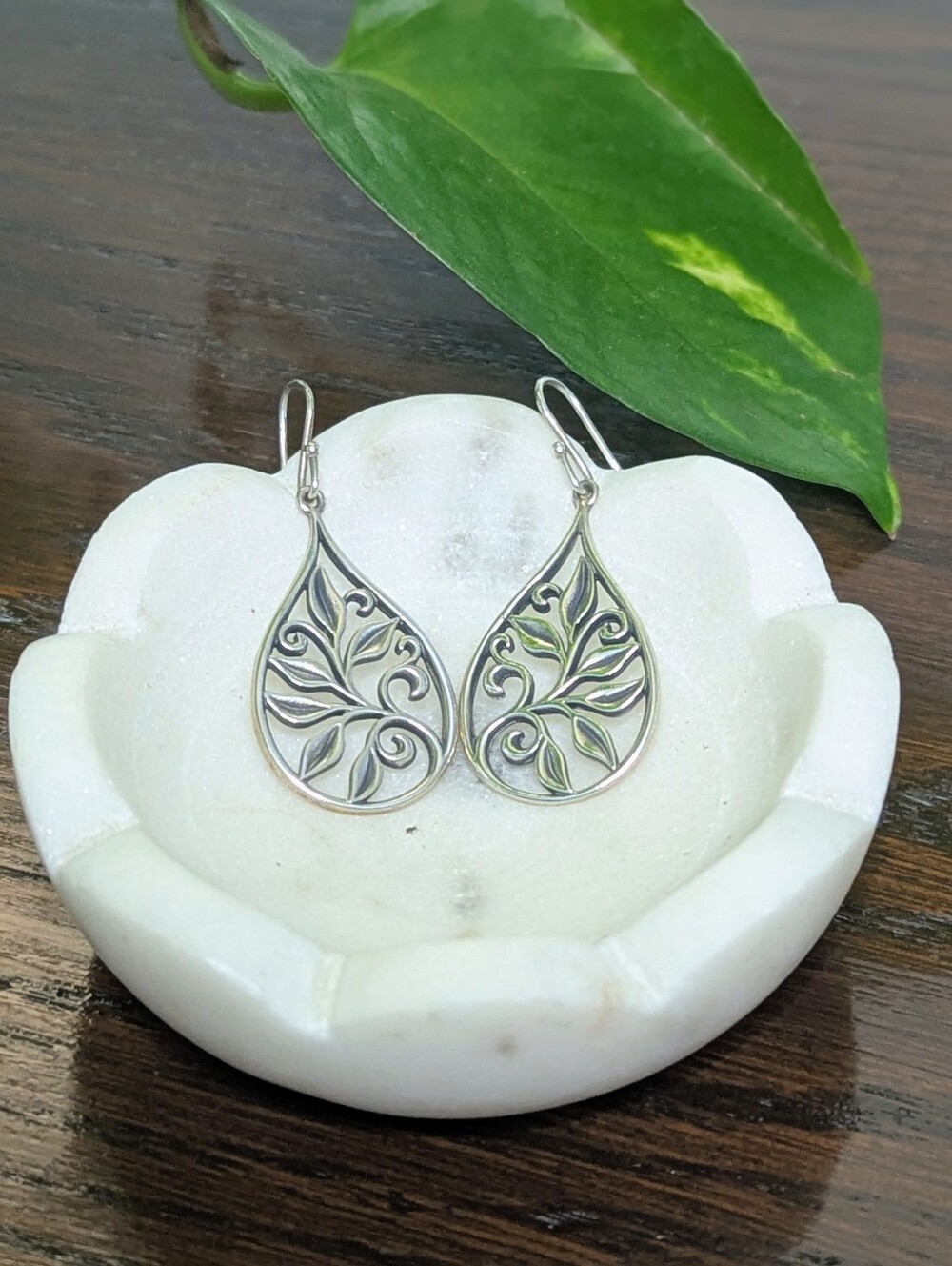 Retired James Avery Floral Teardrop Sterling Silver Earhooks
